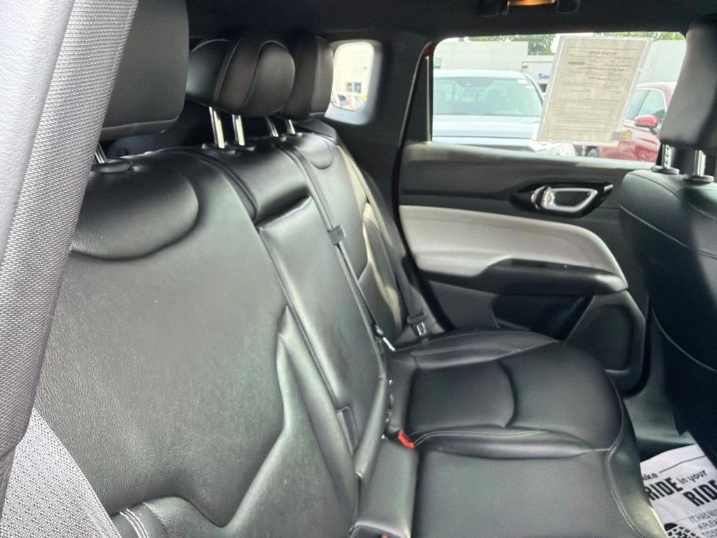 2025 Jeep Compass Limited - Photo 13