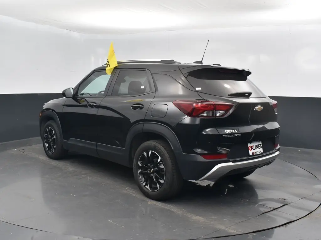 2023 Chevrolet Trailblazer LT photo 6
