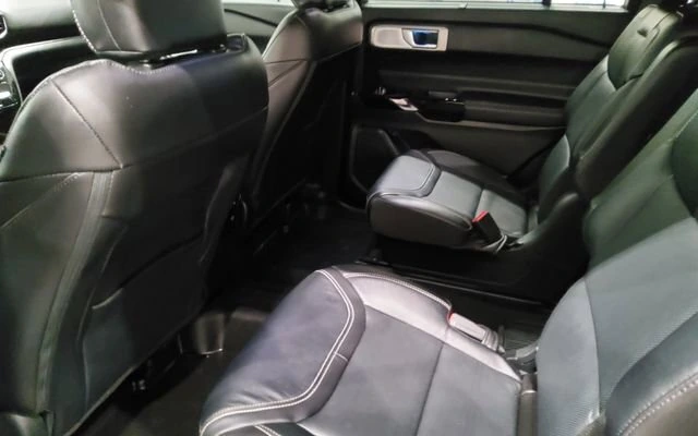 2023 Ford Explorer ST - Photo 13