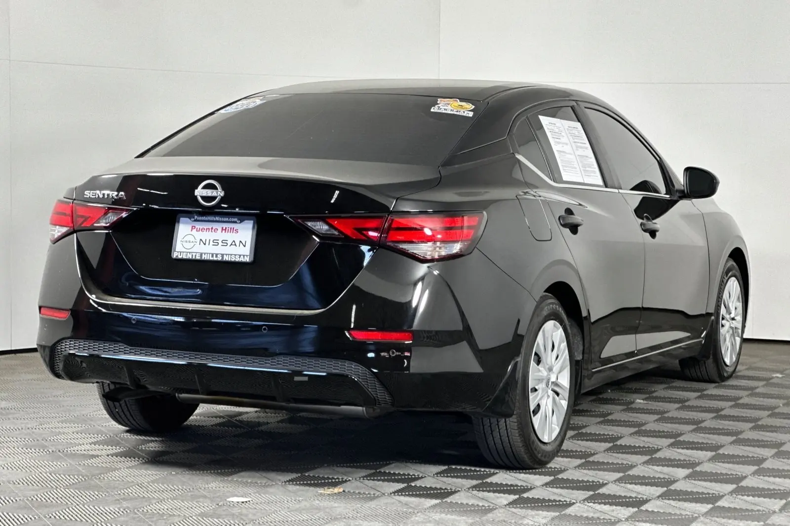 2025 Nissan Sentra S photo 3