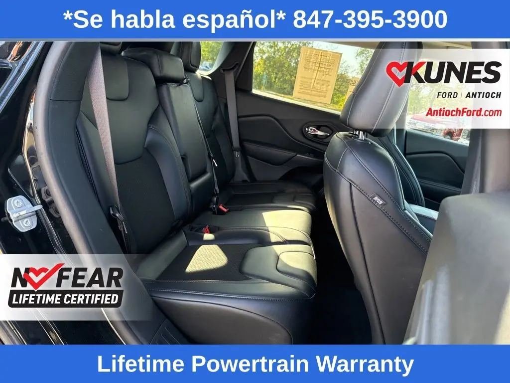2020 Jeep Cherokee Trailhawk photo 13