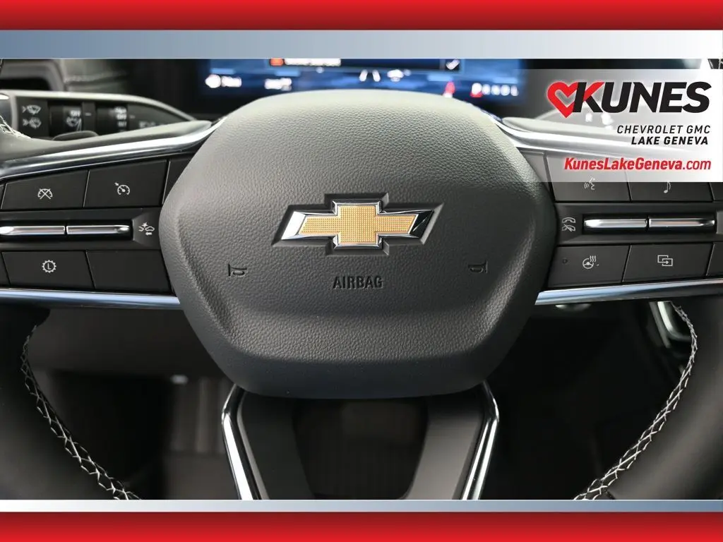 2026 Chevrolet Traverse 2LT photo 21