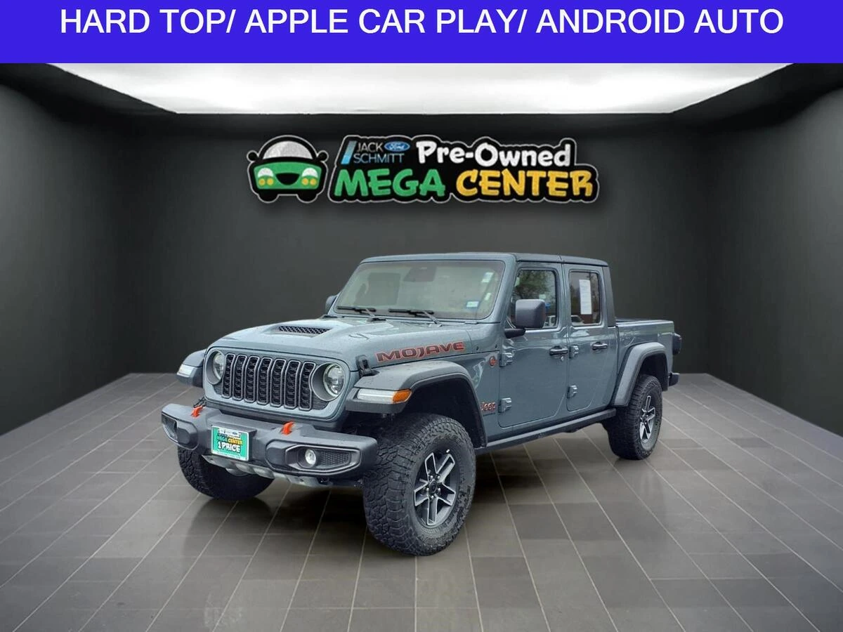 2026 Jeep Gladiator Mojave Auto's photo