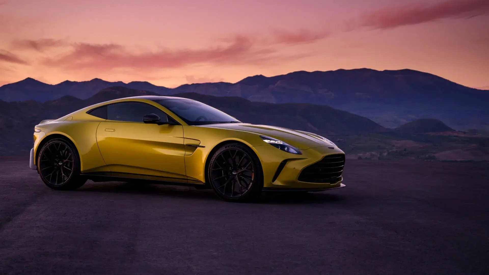 2021 Rolls-Royce Ghost Base's photo