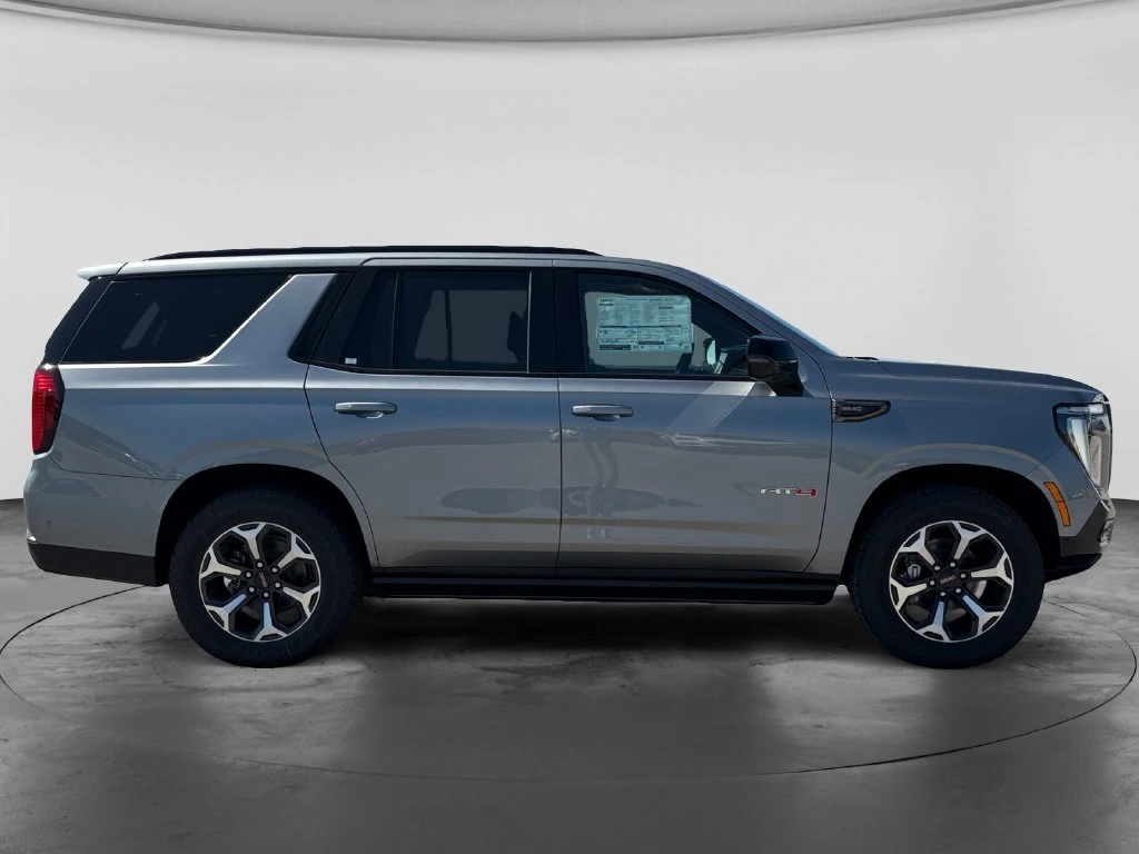 2026 GMC Yukon AT4 Ultimate - Photo 10