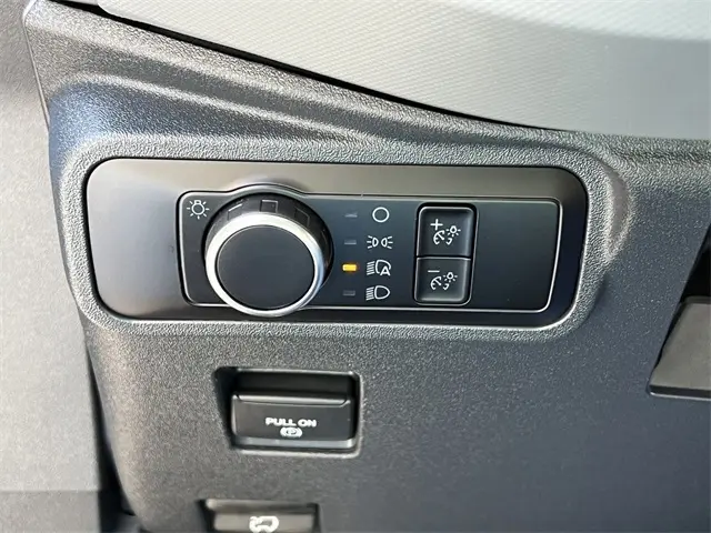 2023 Ford Bronco Base photo 11