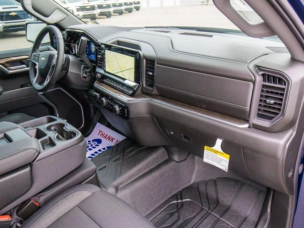 2026 Chevrolet Silverado 1500 LT - Photo 18