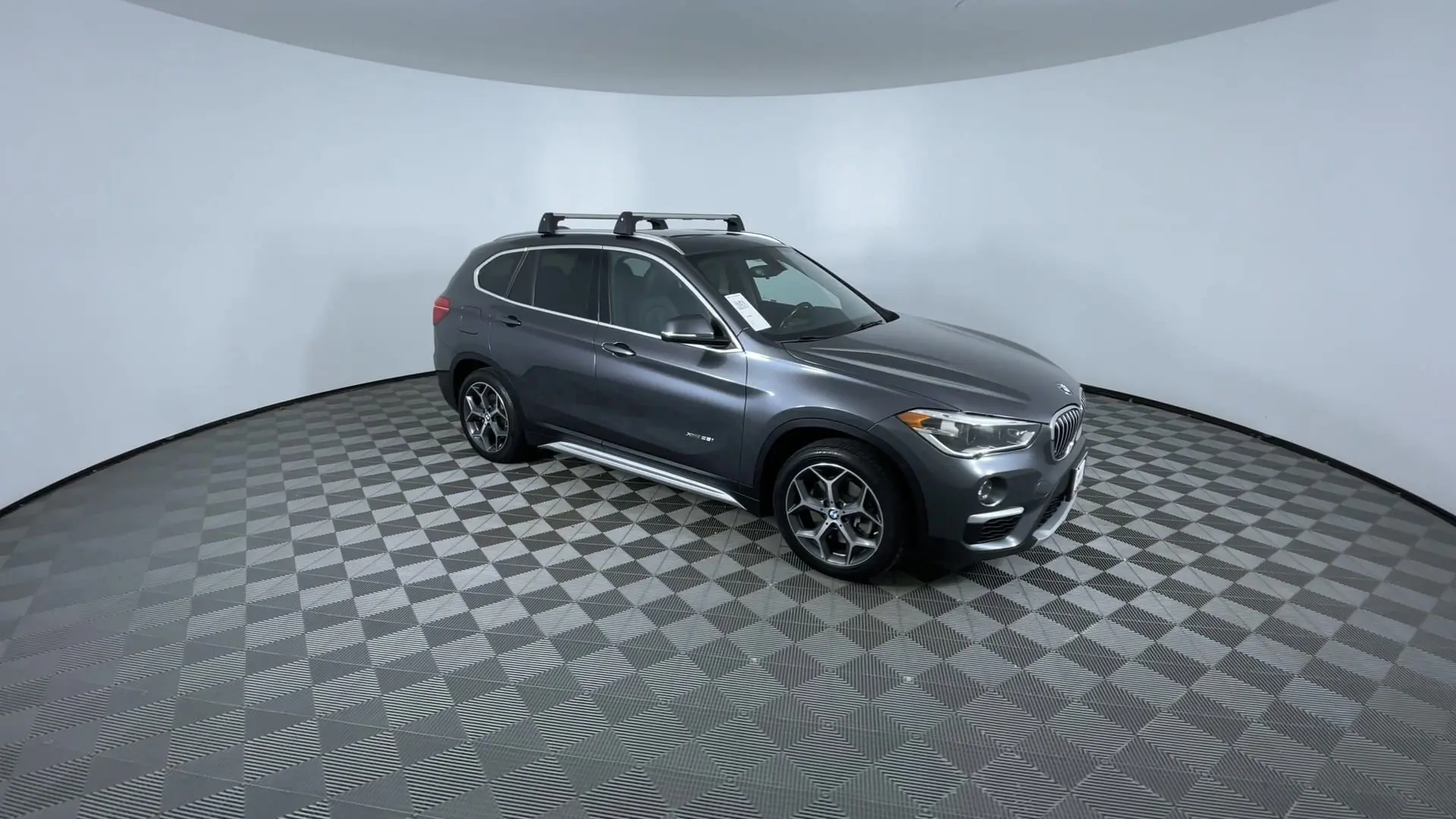 2016 Bmw X1 XDrive28i photo 2