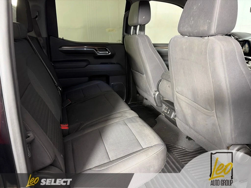 2024 Chevrolet Silverado 1500 LT - Photo 12