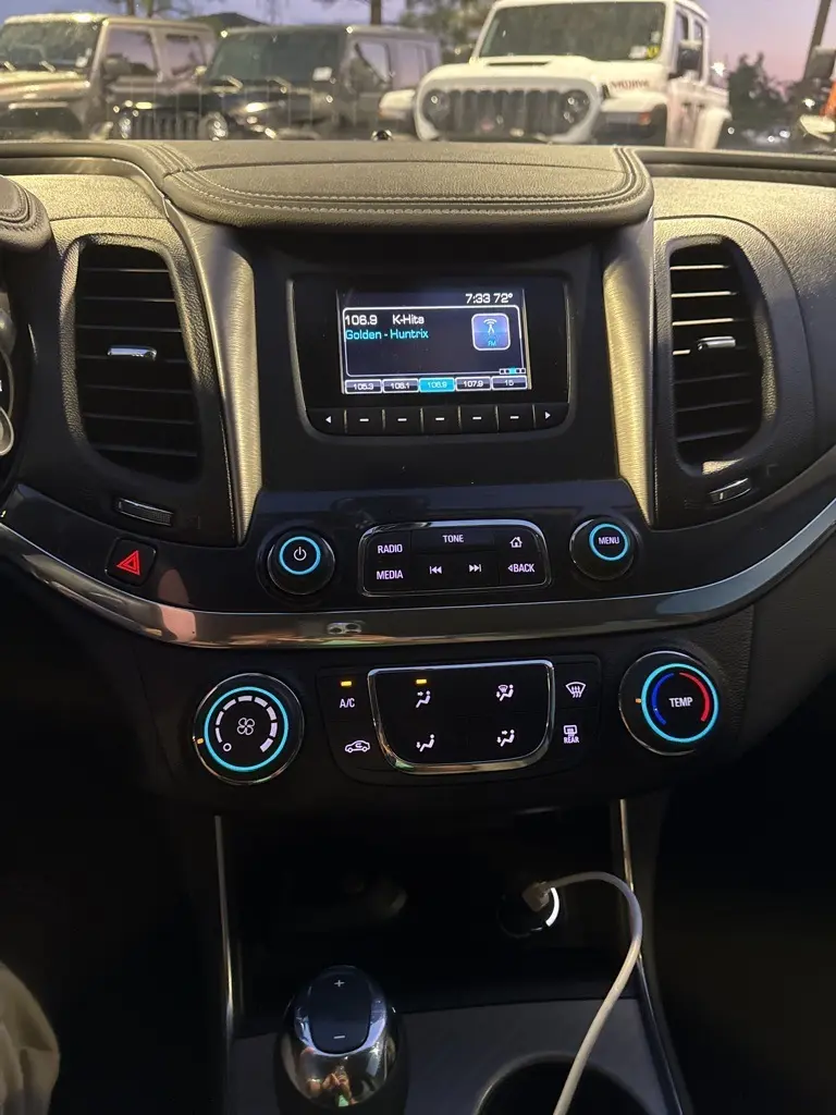 2017 Chevrolet Impala photo 20