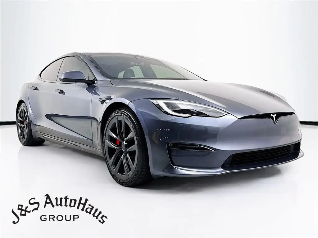 2023 Tesla Model S Plaid's photo