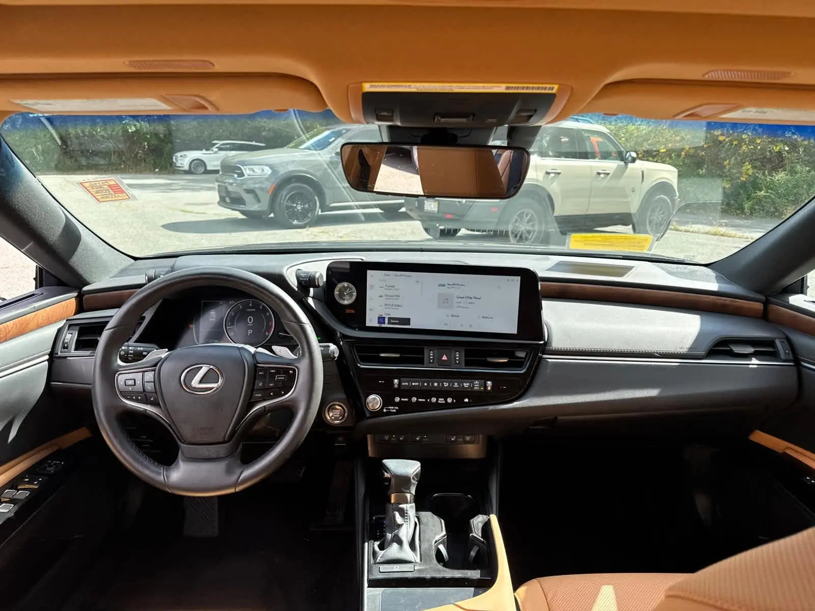 2023 Lexus ES Premium photo 32