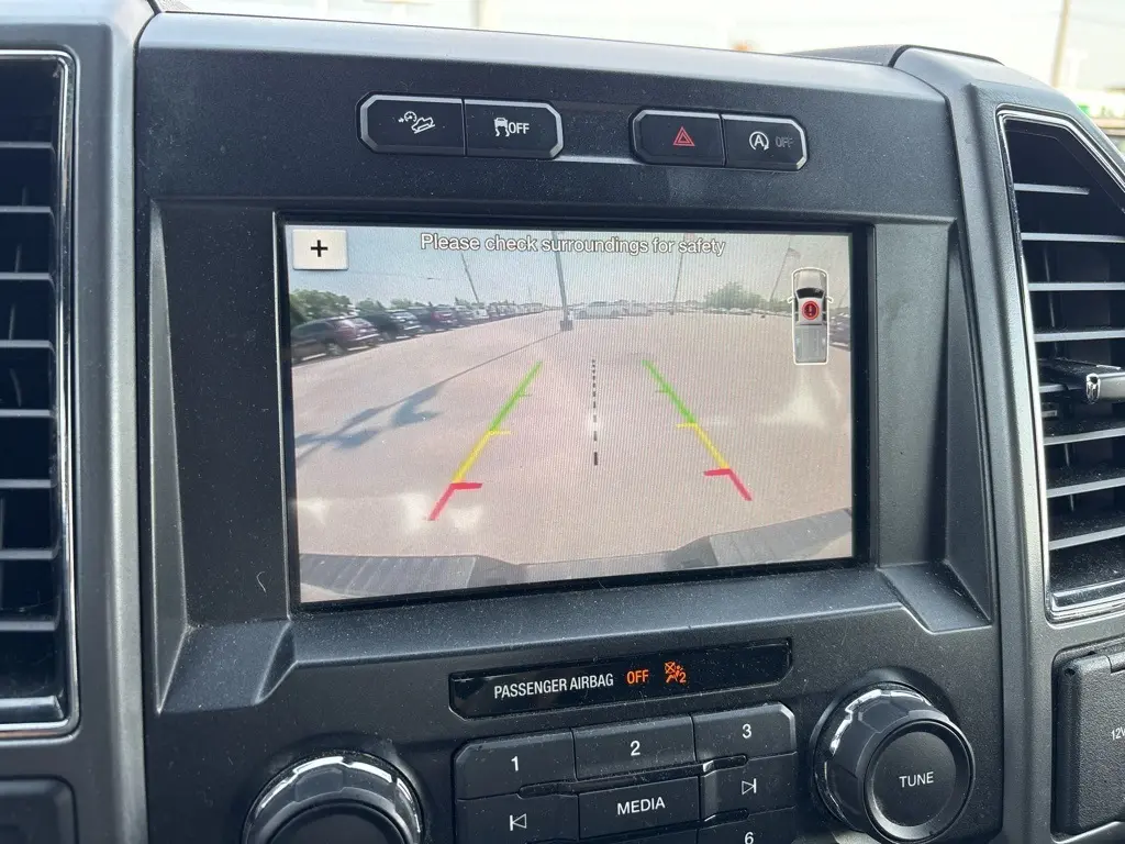 2018 Ford F-150 XLT photo 19