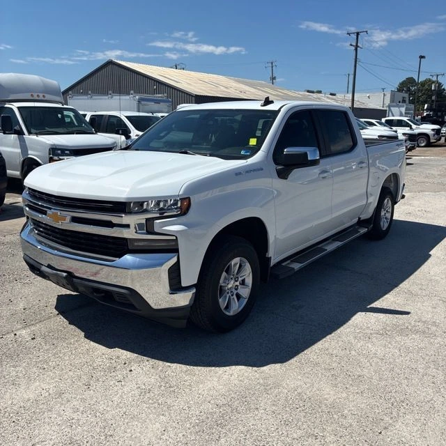 2020 Chevrolet Silverado 1500 LT 4X4 Crew Cab Short Box's photo