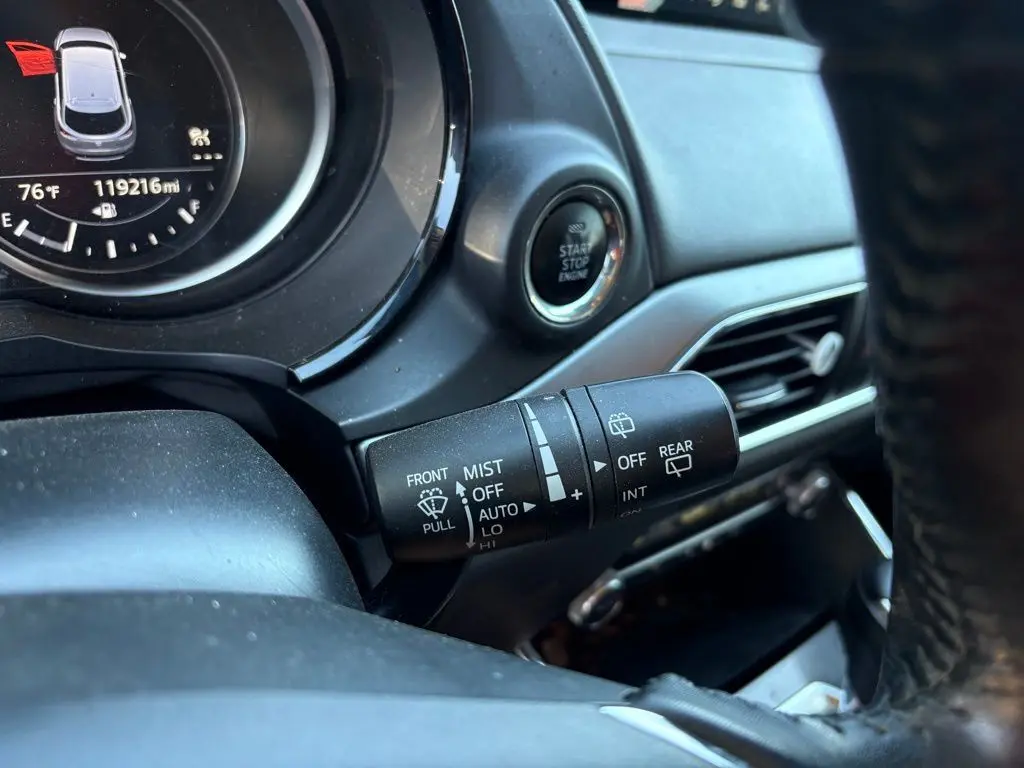 2019 Mazda CX-9 Touring photo 12