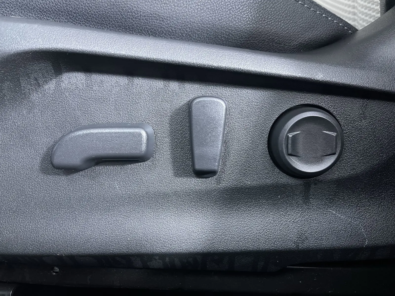 2023 Subaru Forester Premium Base photo 11