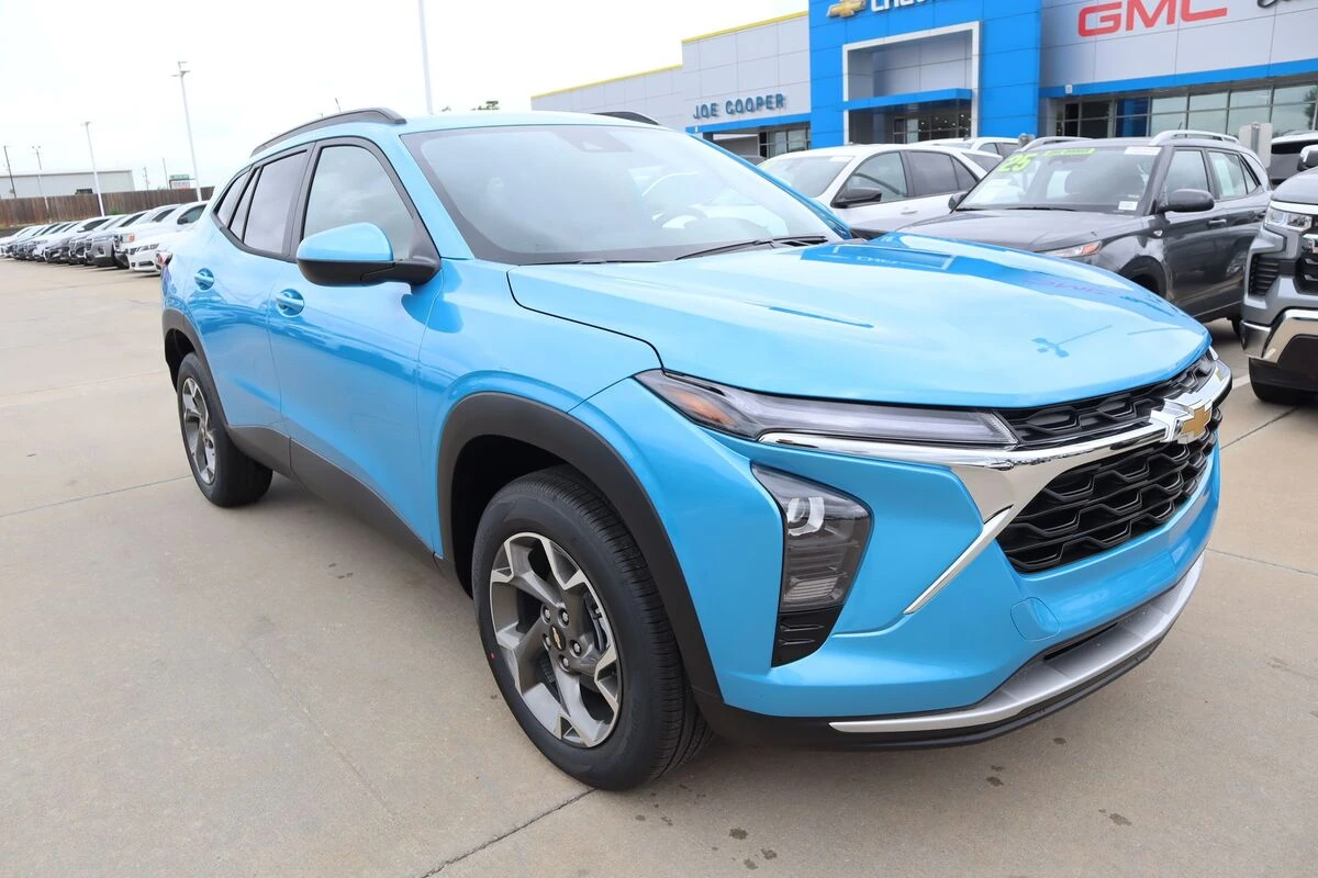 2026 Chevrolet Trax LT's photo