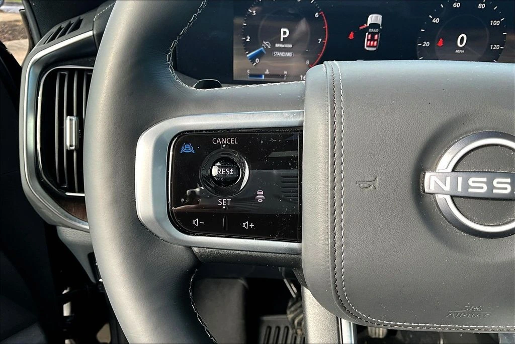 2025 Nissan Armada Platinum Reserve - Photo 11