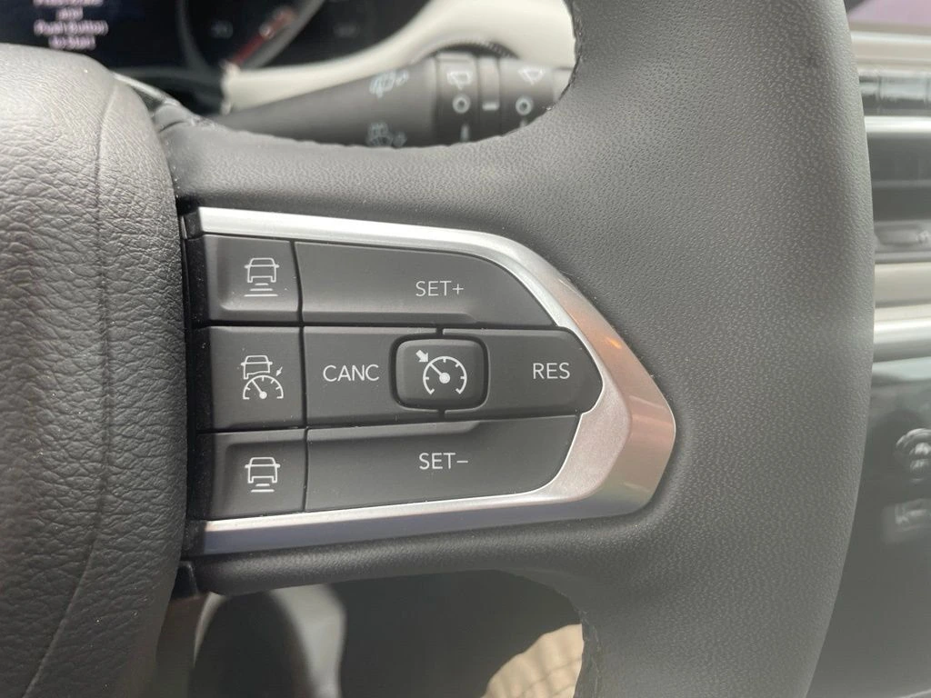 2025 Jeep Compass Limited - Photo 22