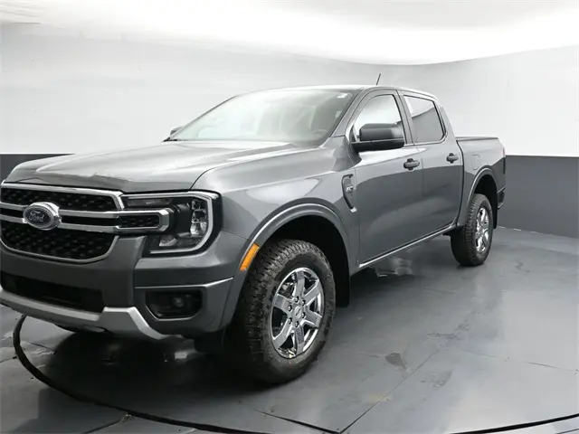 2025 Ford Ranger XLT FX4 photo 3
