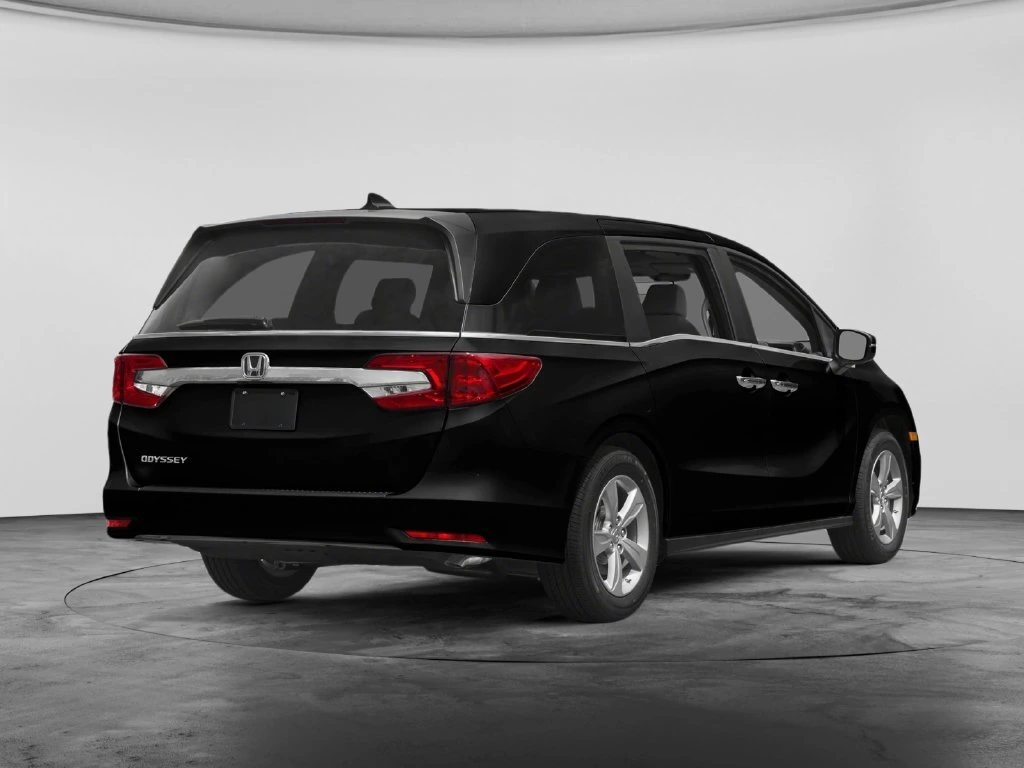 Used 2018 Honda Odyssey EX-L with VIN 5FNRL6H76JB108581 for sale in Apple Valley, Minnesota