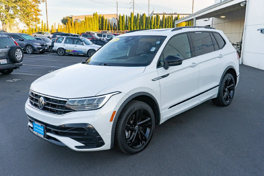 2023 Volkswagen Tiguan SE R-LINE BLACK - Photo 6
