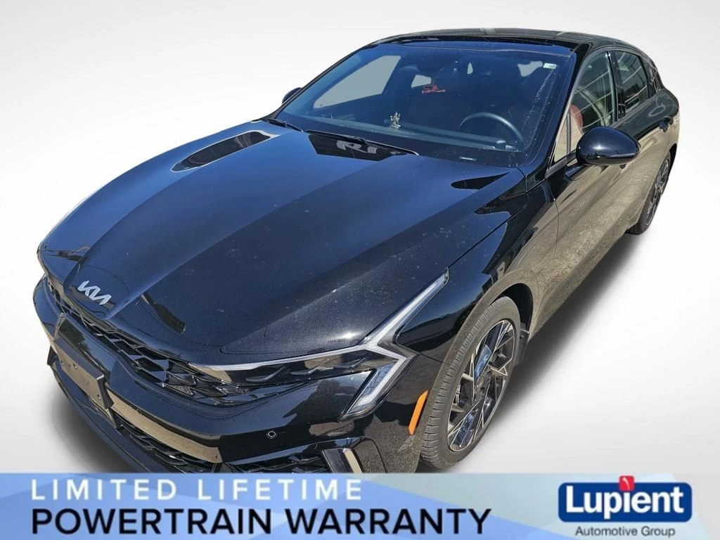 2025 Kia Optima GT-Line AWD's photo