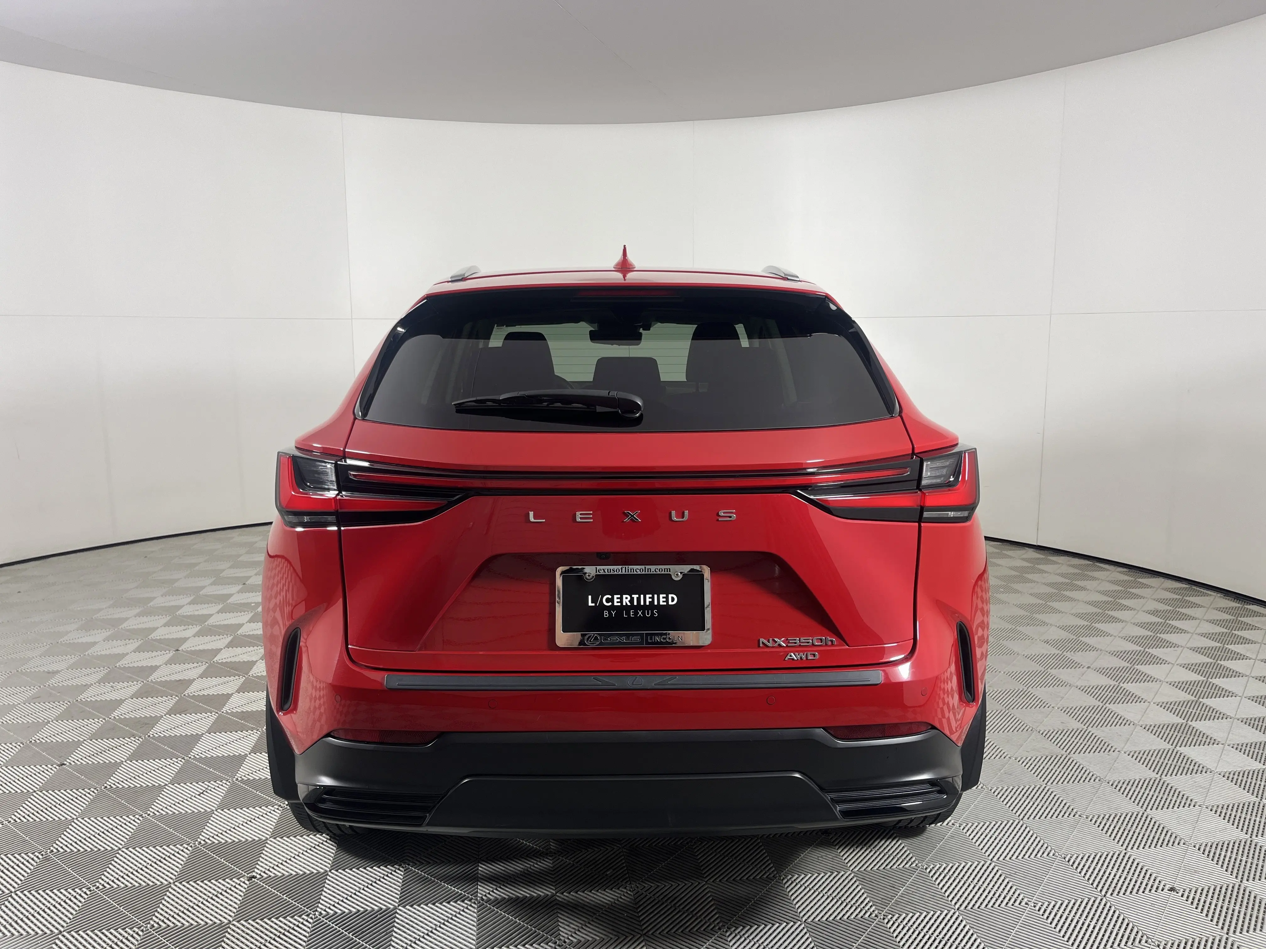 2024 Lexus NX 350h Premium AWD photo 9