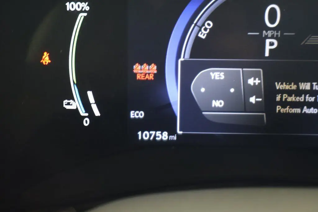 2025 Lexus NX 450h+ Luxury photo 16