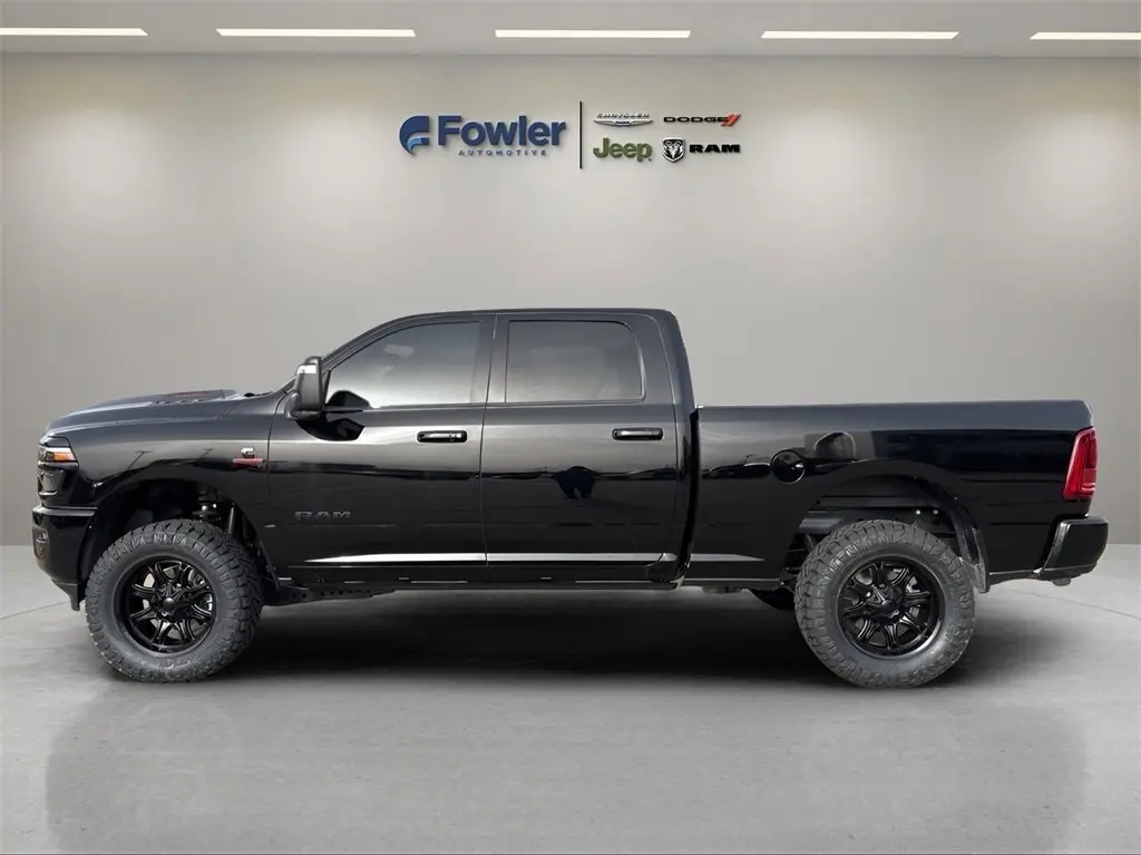2025 Ram 2500 Laramie photo 8