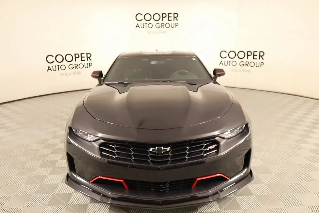 2024 Chevrolet Camaro 1LT photo 8