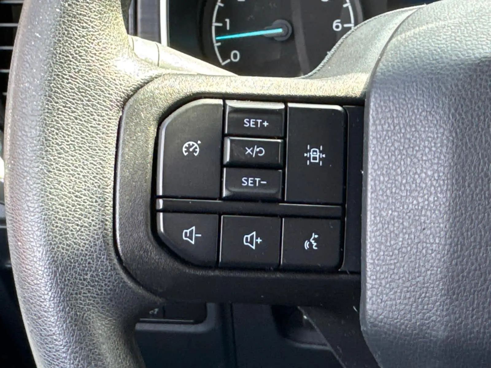2022 Ford F-150 XL photo 20