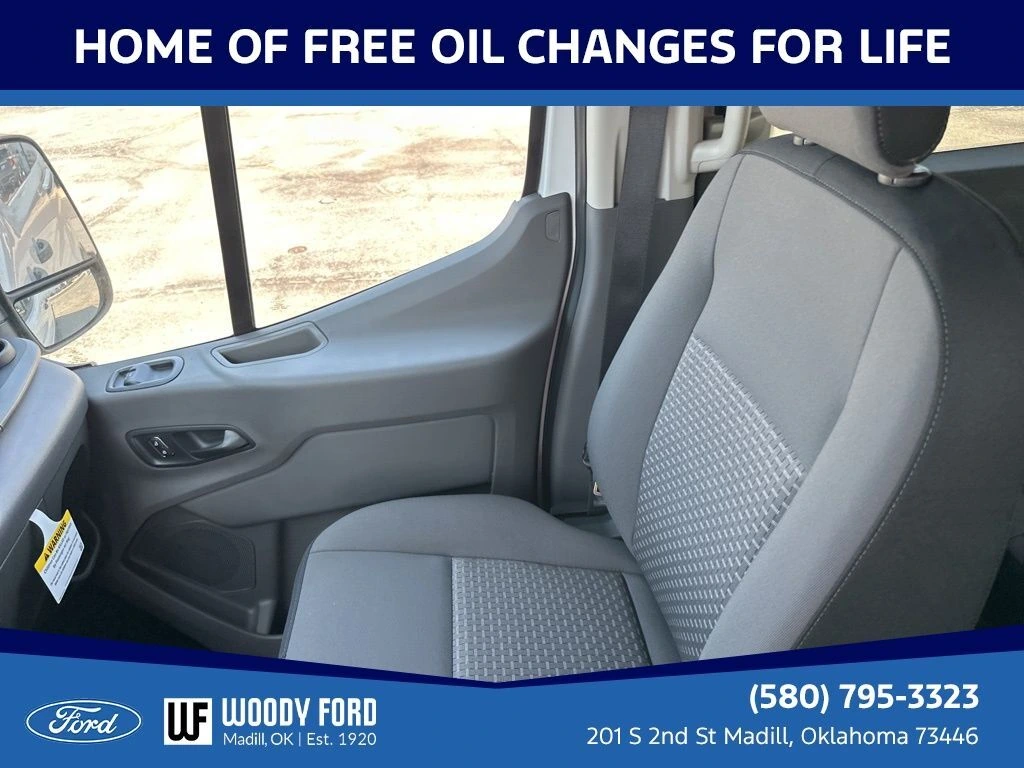 2025 Ford Transit Passenger Van XLT - Photo 38