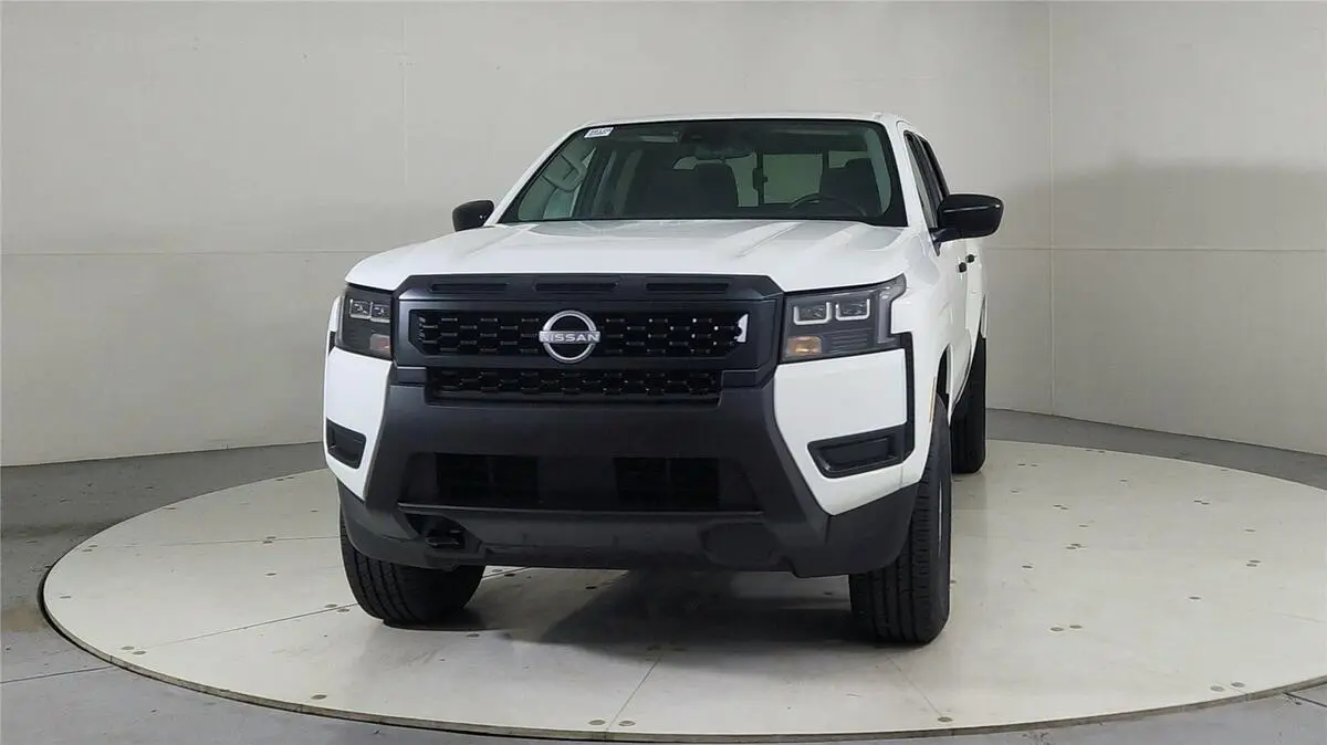 2026 Nissan Frontier S photo 2