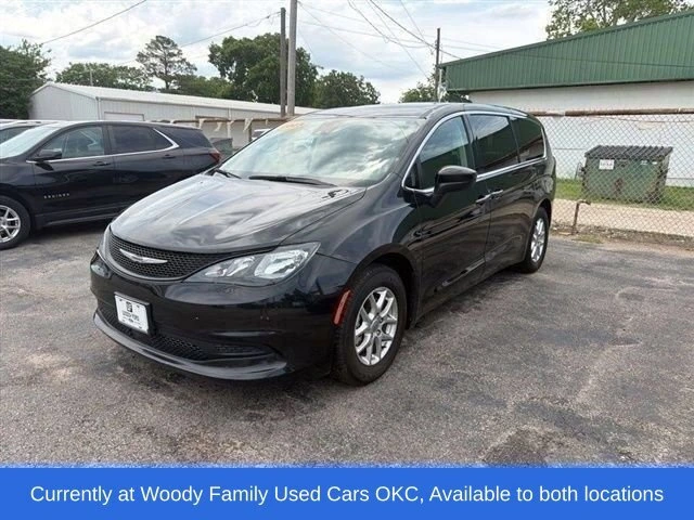 2023 Chrysler Voyager