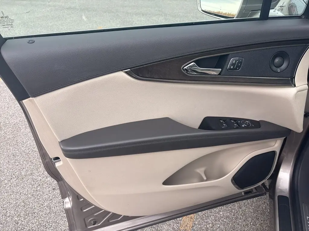 2019 Lincoln Nautilus Reserve photo 10