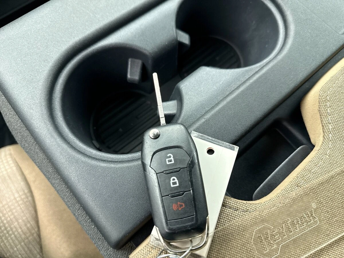 2023 Ford F-150 XLT - Photo 21