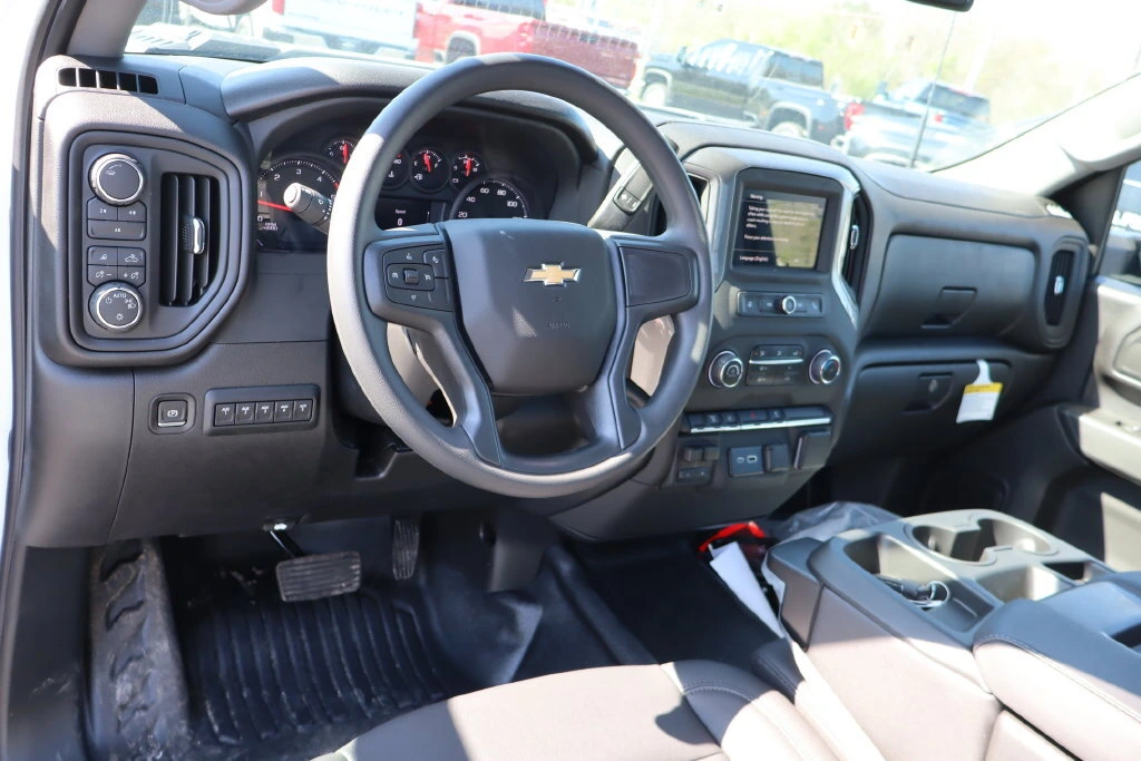 2025 Chevrolet Silverado 3500 HD Work Truck - Photo 10