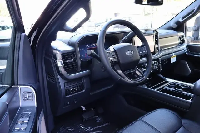 2026 Ford F-350 photo 4