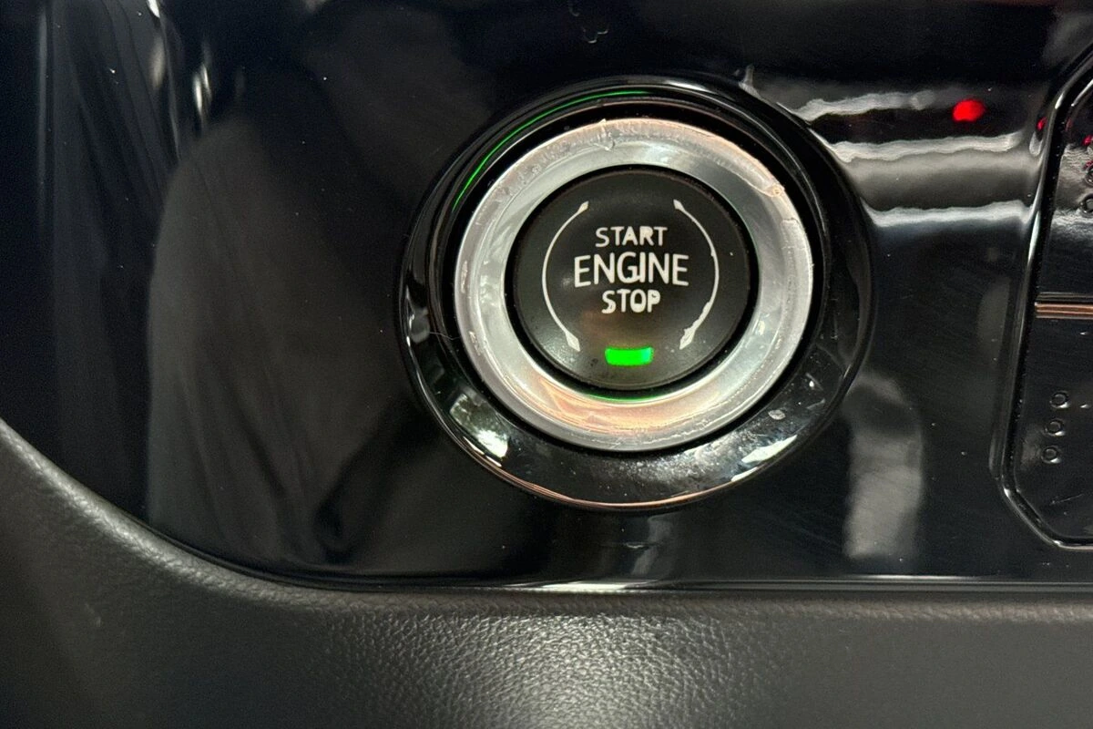 2022 Chevrolet Silverado 1500 RST - Photo 21