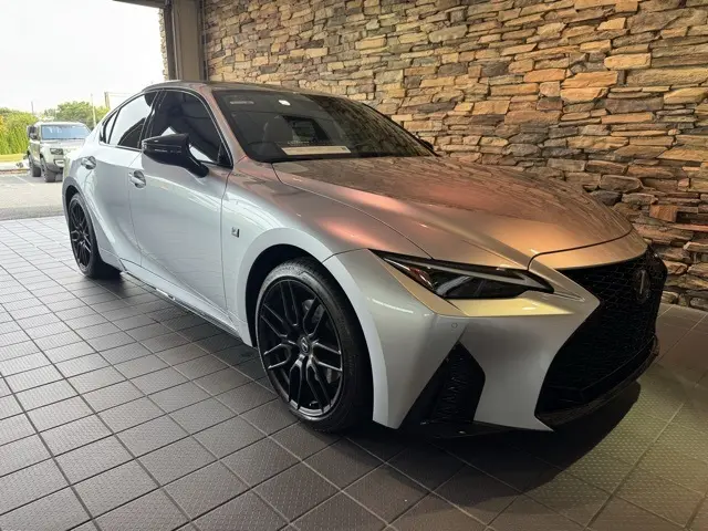 2024 Lexus IS 350 F SPORT AWD photo 9