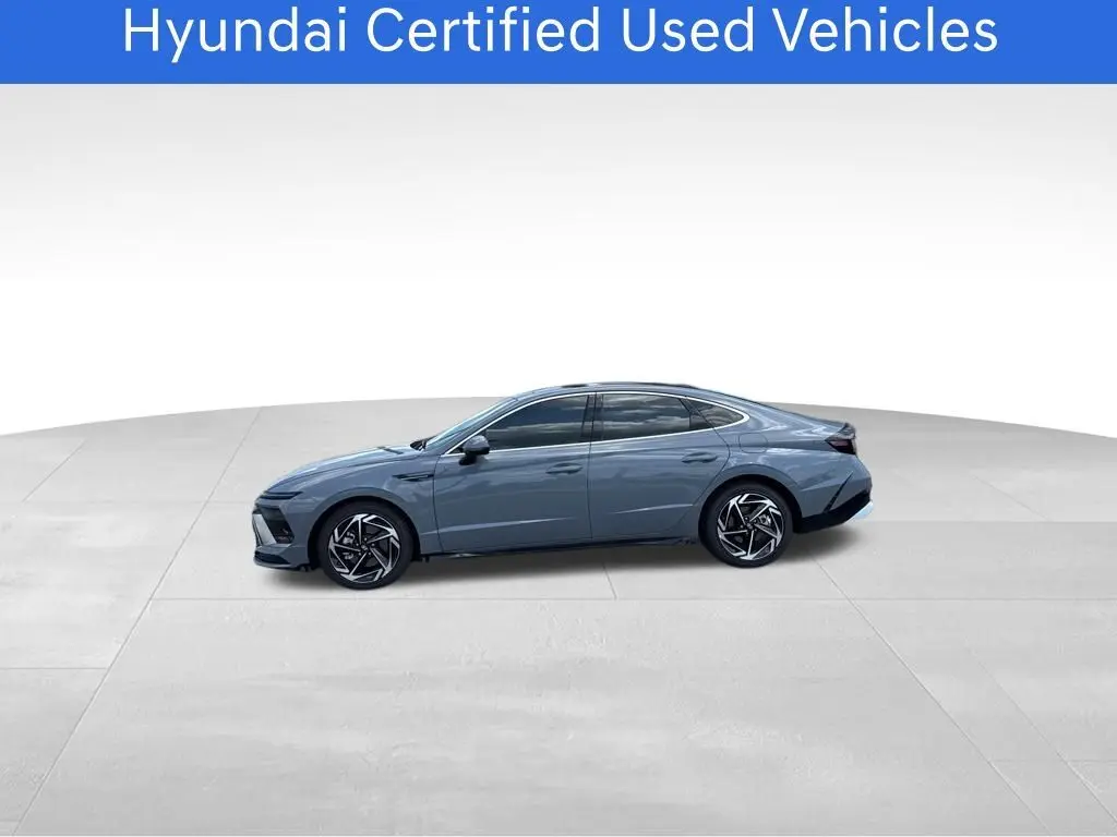 2025 Hyundai Sonata SE photo 7