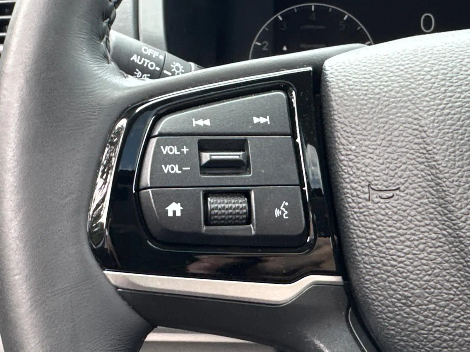 2025 Honda Odyssey EX-L photo 17