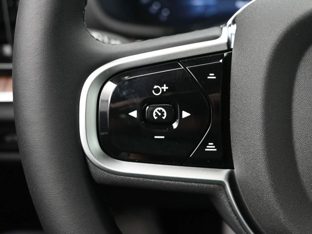 2026 Volvo V60 Cross Country Plus - Photo 11