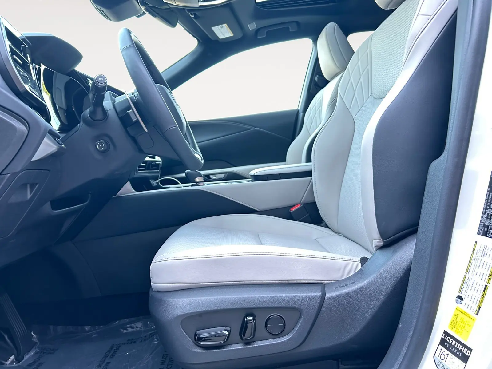 2025 Lexus RX 350 Premium AWD photo 9