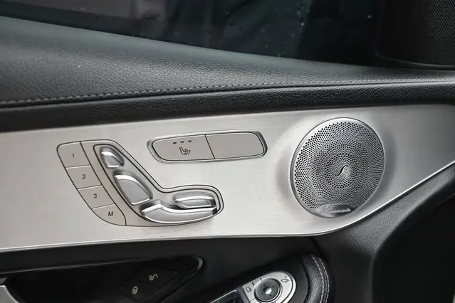 2019 Mercedes Benz GLC 43 AMG 4MATIC photo 23