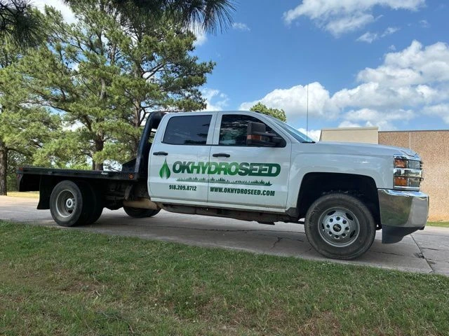 2016 Chevrolet Silverado HD WT 4WD Crew Cab 171.5" WB's photo