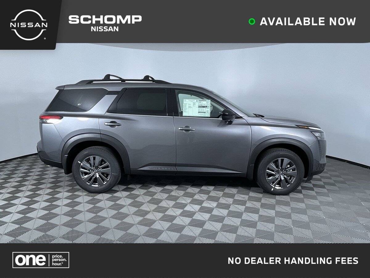 2026 Nissan Pathfinder SV