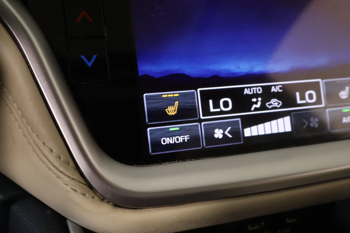 2021 Subaru Outback Limited - Photo 7