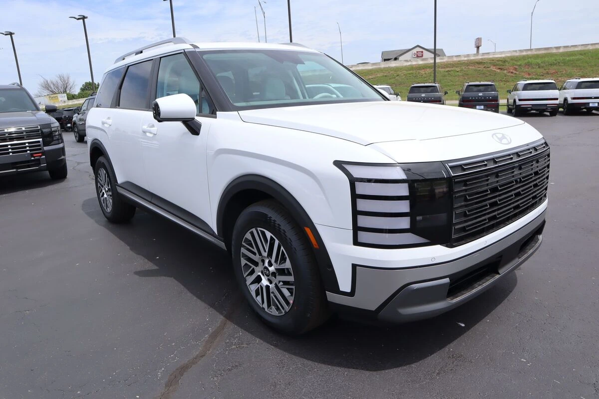 2026 Hyundai Palisade SEL Premium 7 Passenger AWD's photo